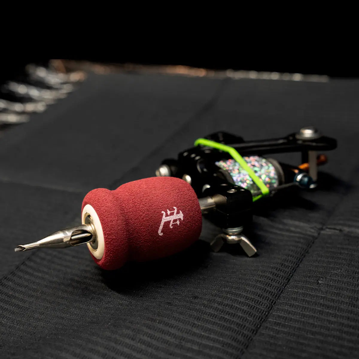 Stainless Steel Disposable Liner Tubes Lineage Needle Co.®